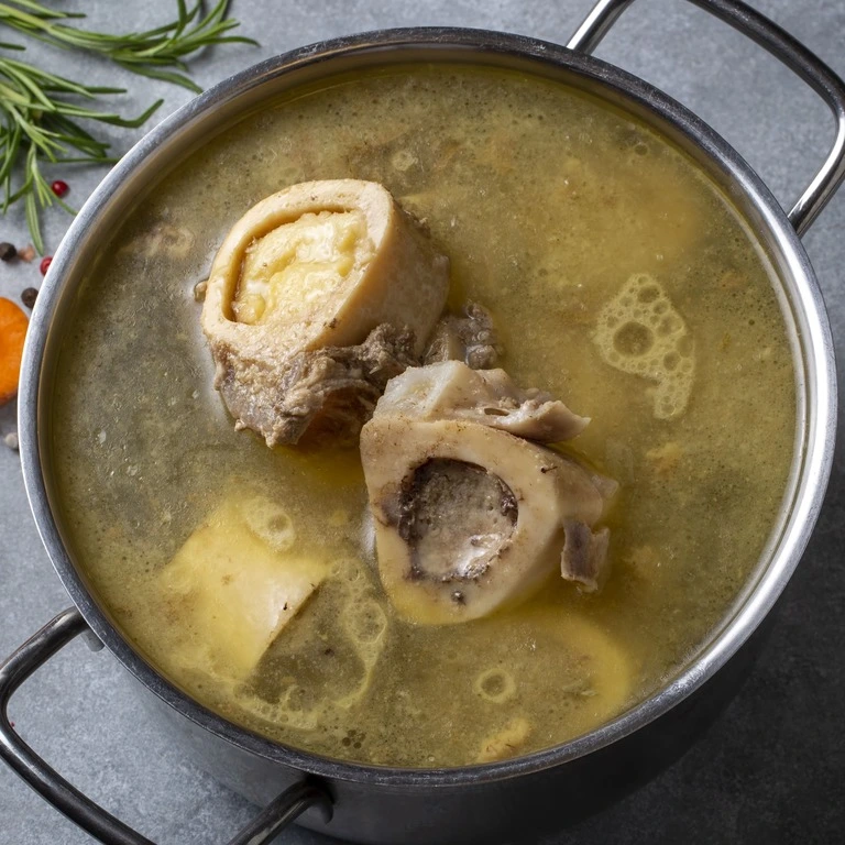 beef bone broth for the That Bites! Superfood dog meal toppers made fresh in Calgary, AB